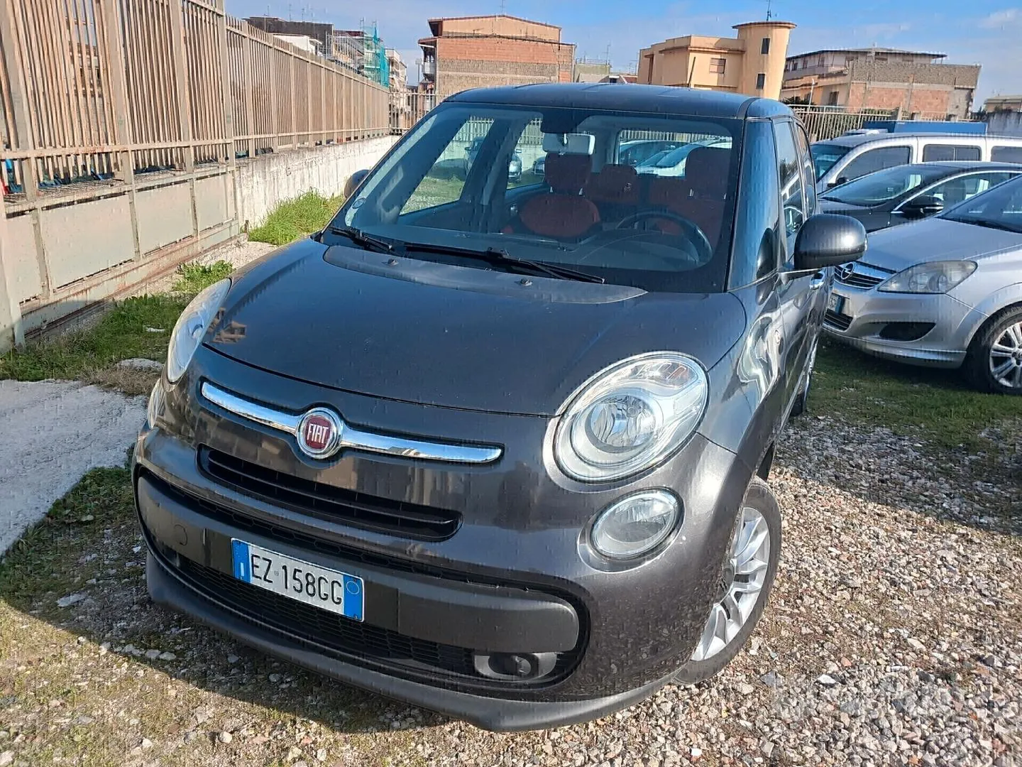 Fiat 500L 2015 photo 2