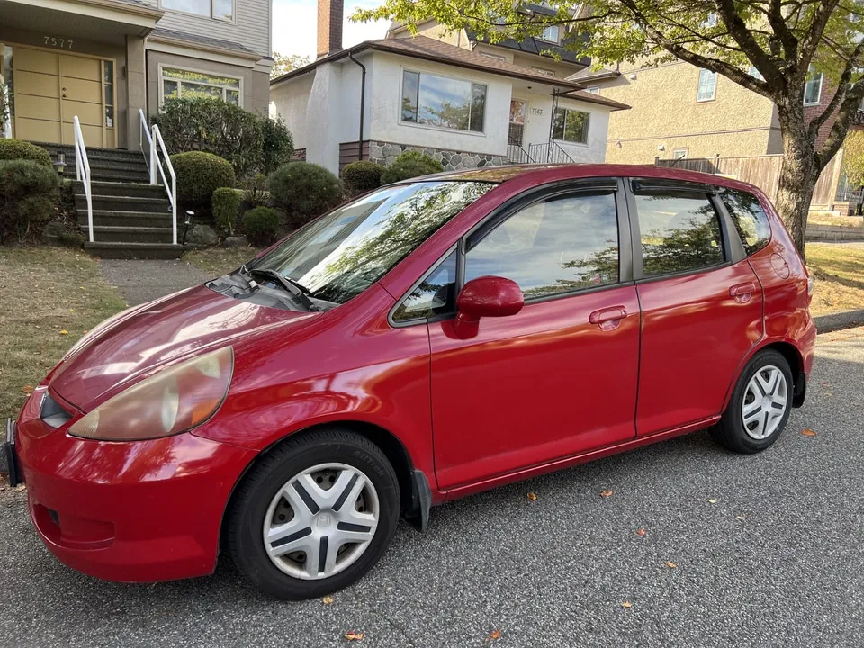 Honda Fit 2008 photo 2