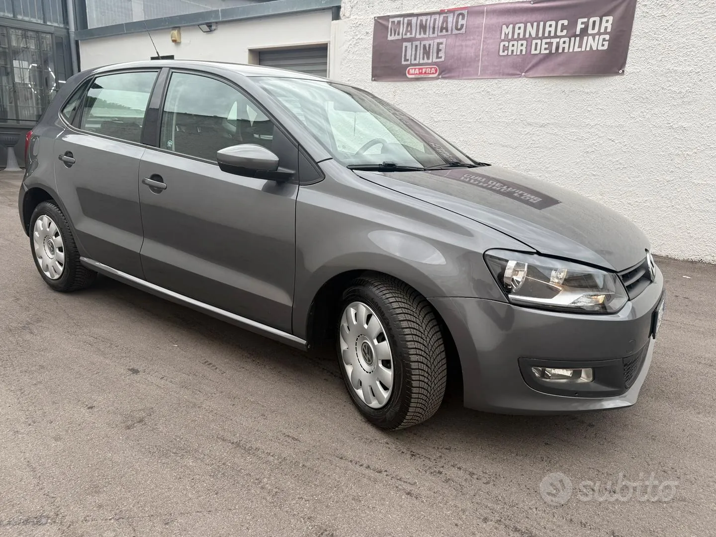 Volkswagen Polo 2012 photo 2