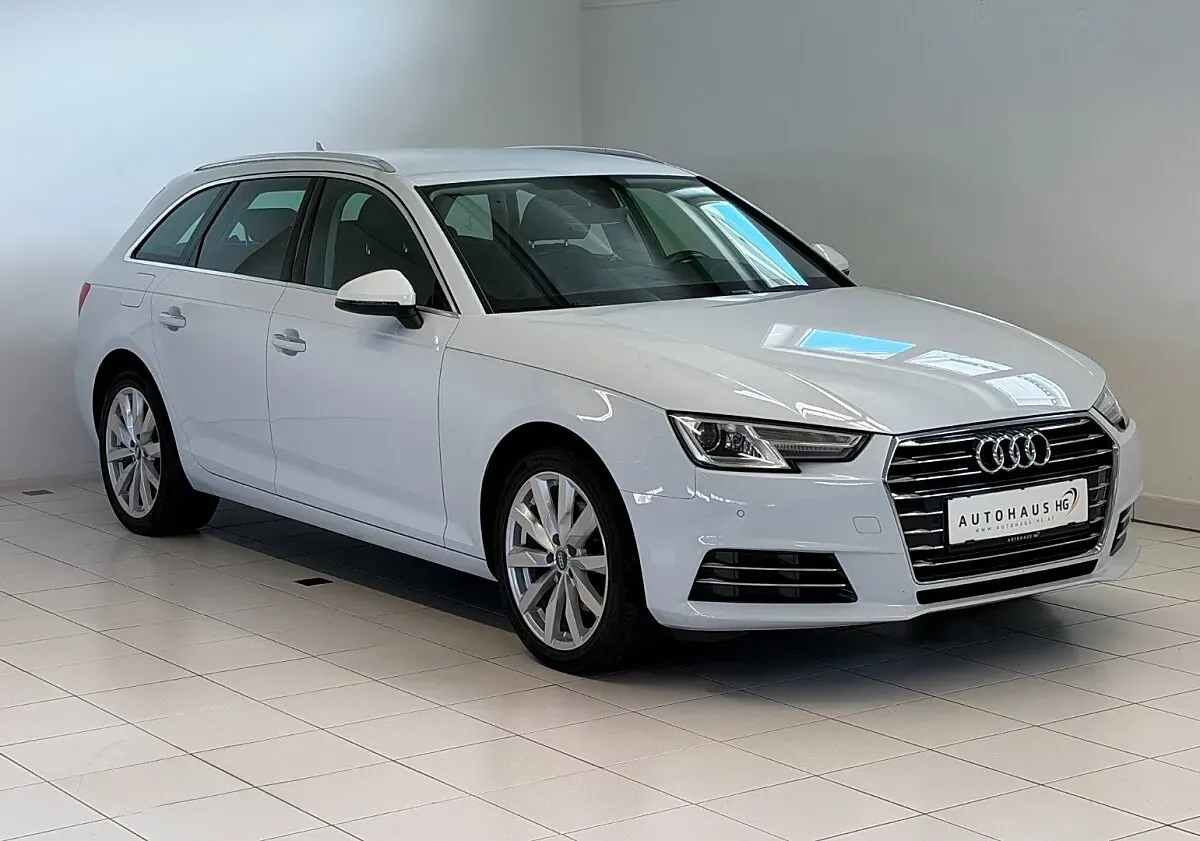 Audi A4 2018 photo 3