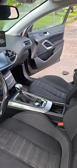 Peugeot 308 Sw 2015 photo 5