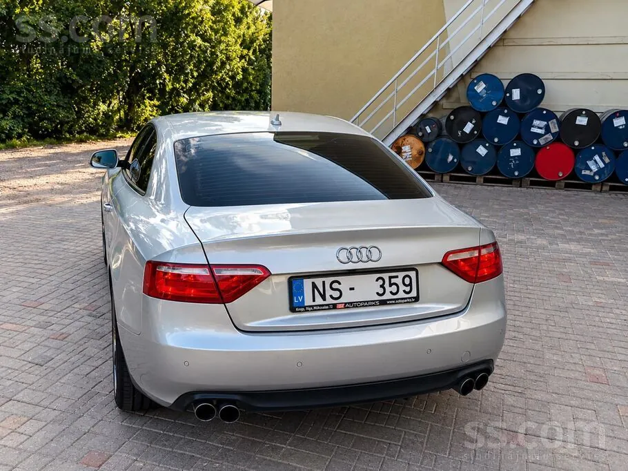 Audi A5 2007 photo 2
