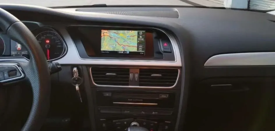 Audi A4 2022 photo 3