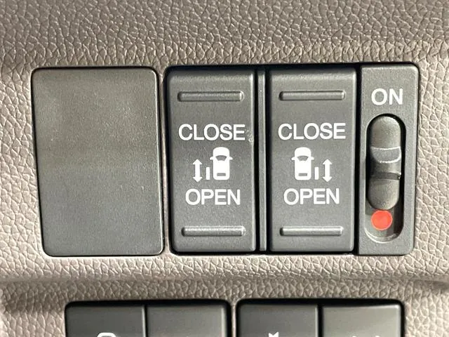 Honda Freede+Hybrid G 2023 photo 3