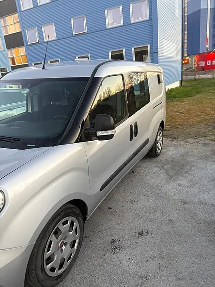 Fiat Doblo 2017 photo 2