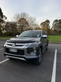 Mitsubishi Triton 2023 photo 2