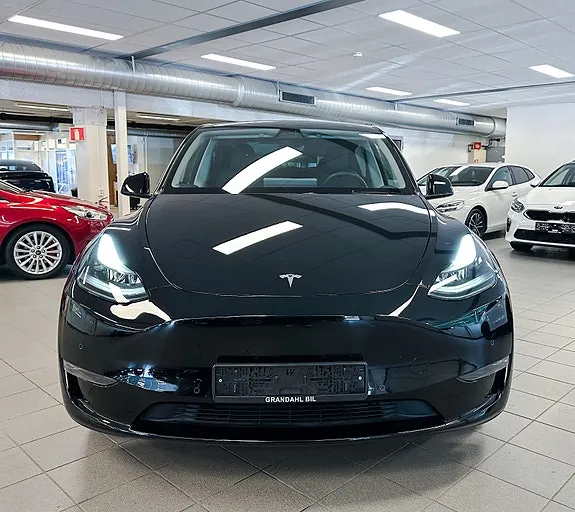 Tesla Model Y 2022 photo 4