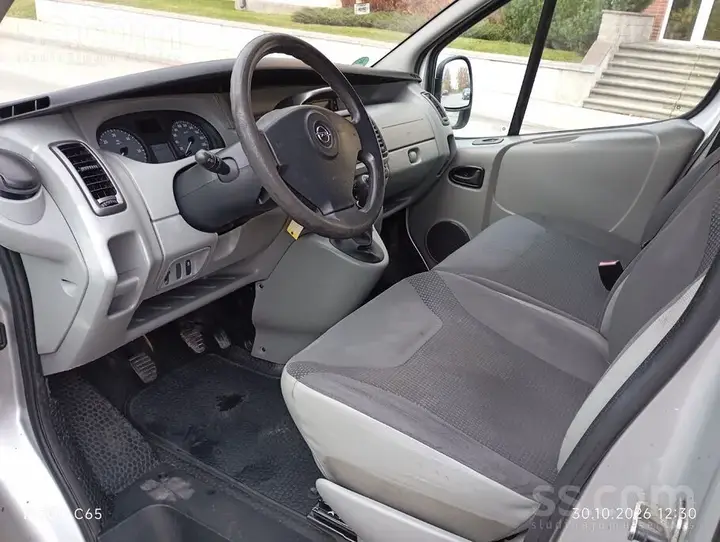 Opel Vivaro 2008 photo 5