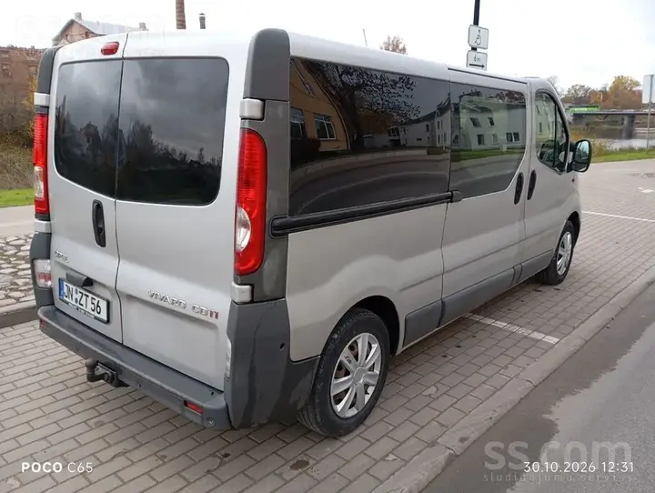 Opel Vivaro 2008 photo 4