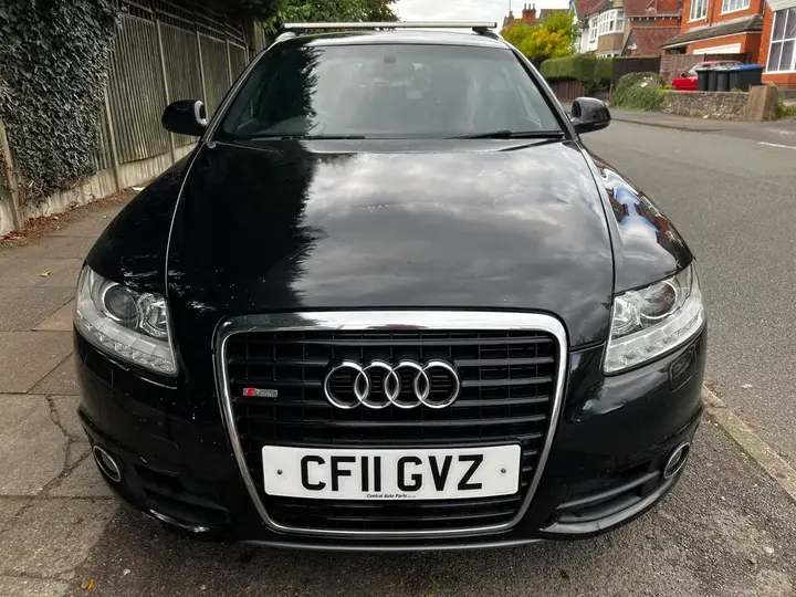 Audi A6 Avant 2011 photo 4