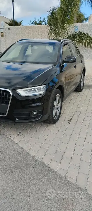 Audi Q3 2012 photo 2