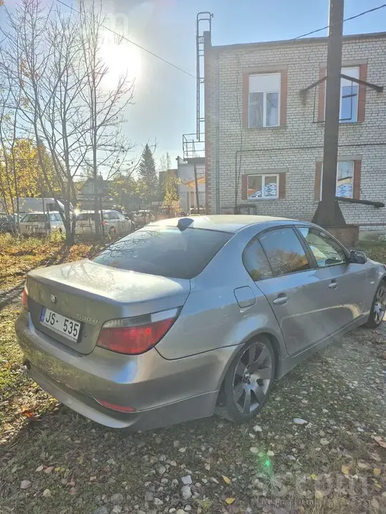 BMW E60 2005 photo 5