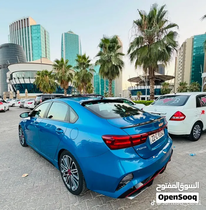 Kia Forte 2023 photo 3