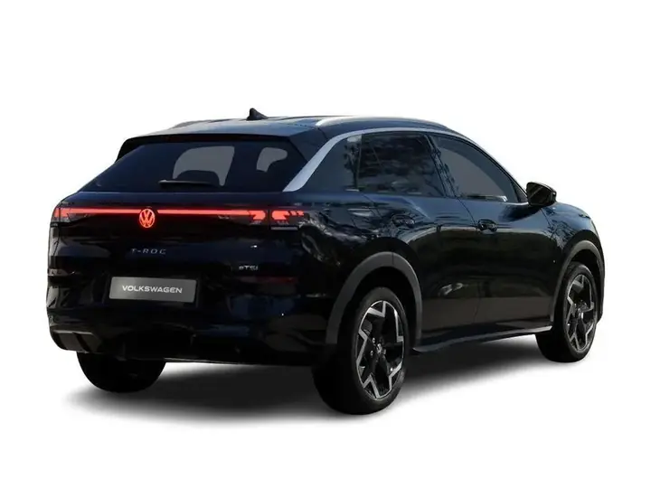 Volkswagen T-Roc photo 3
