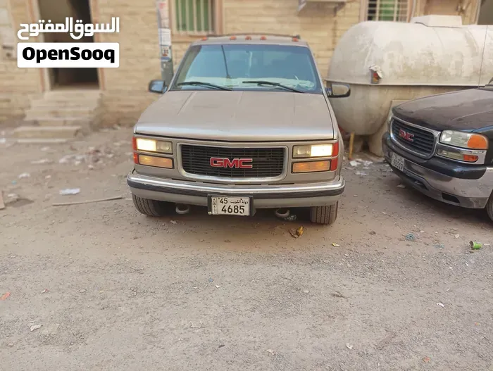 GMC Suburban