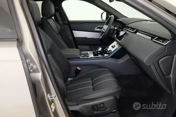 Land Rover Velar 2022 photo 3