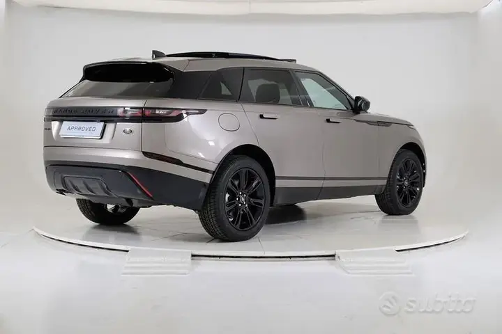 Land Rover Velar 2022 photo 2