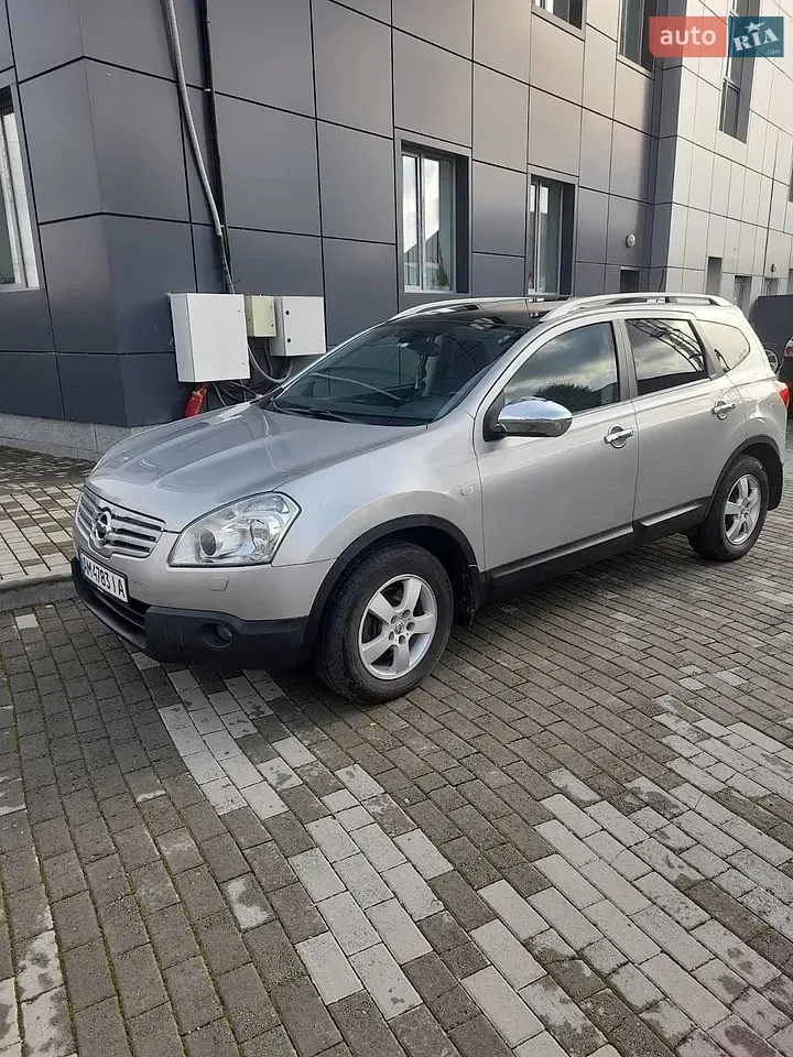 Nissan Qashqai+2