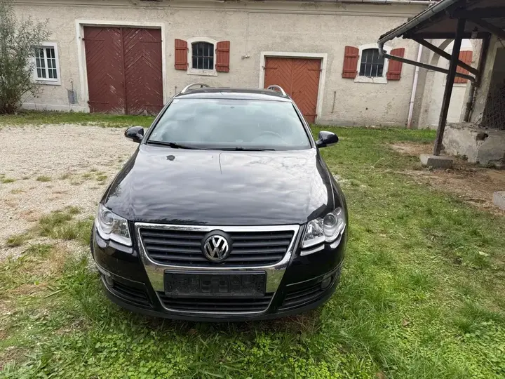 Volkswagen Passat 2010 photo 3