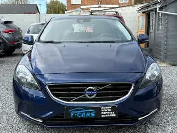 Volvo V40 2015 photo 2