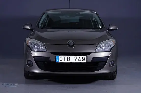 Renault Megane 2009 photo 2