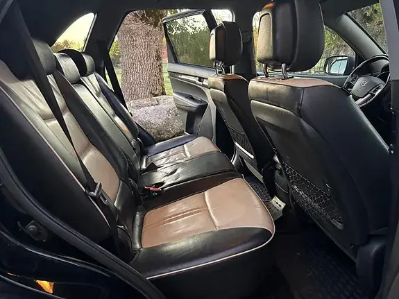 Kia Sorento 2010 photo 5