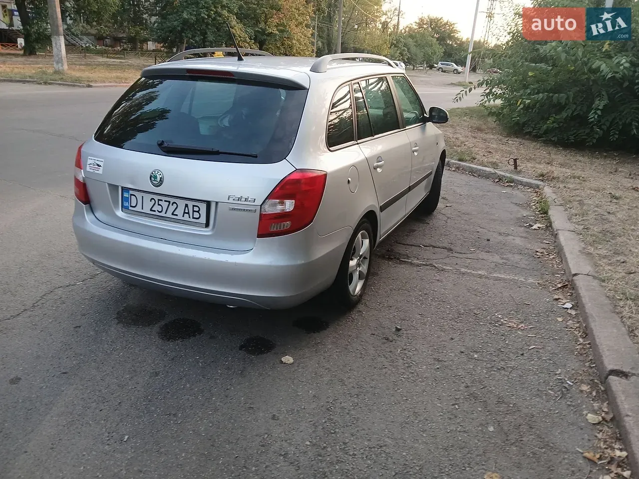 Skoda Fabia 2011 photo 5