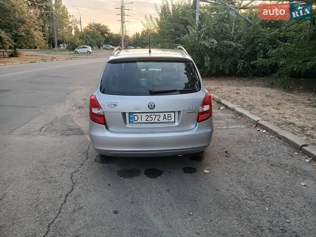 Skoda Fabia 2011 photo 2