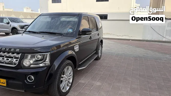 Land Rover Lr4 2015 photo 2