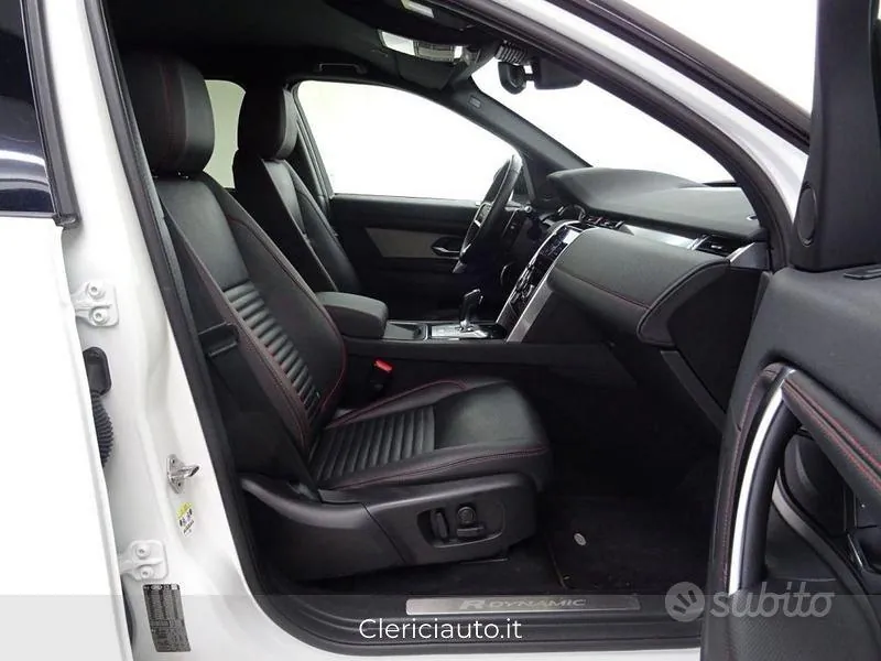 Land Rover Discovery Sport 2022 photo 3