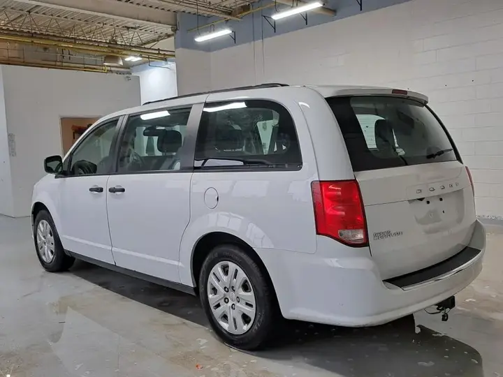 Dodge Grand Caravan 2019 photo 3