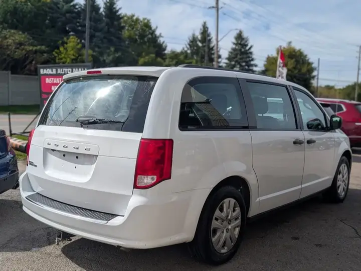 Dodge Grand Caravan 2019 photo 4