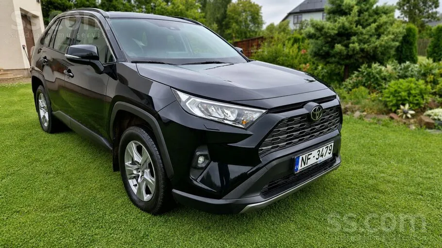 Toyota Rav4 2022 photo 2