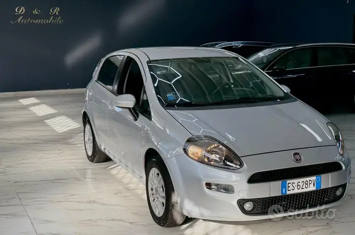 Fiat Grande Punto 2013 photo 3