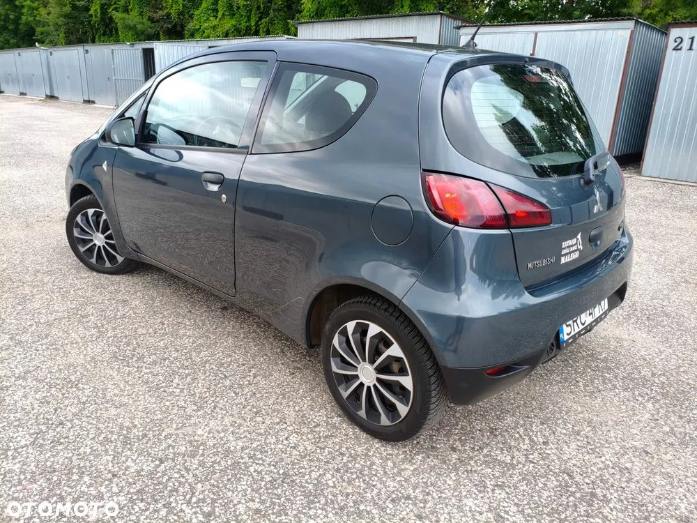 Mitsubishi Colt 2012 photo 2