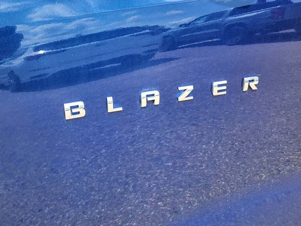 Chevrolet Blazer 2023 photo 5
