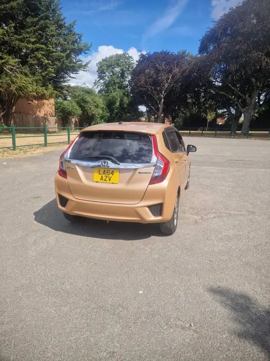 Honda Jazz 2014 photo 2