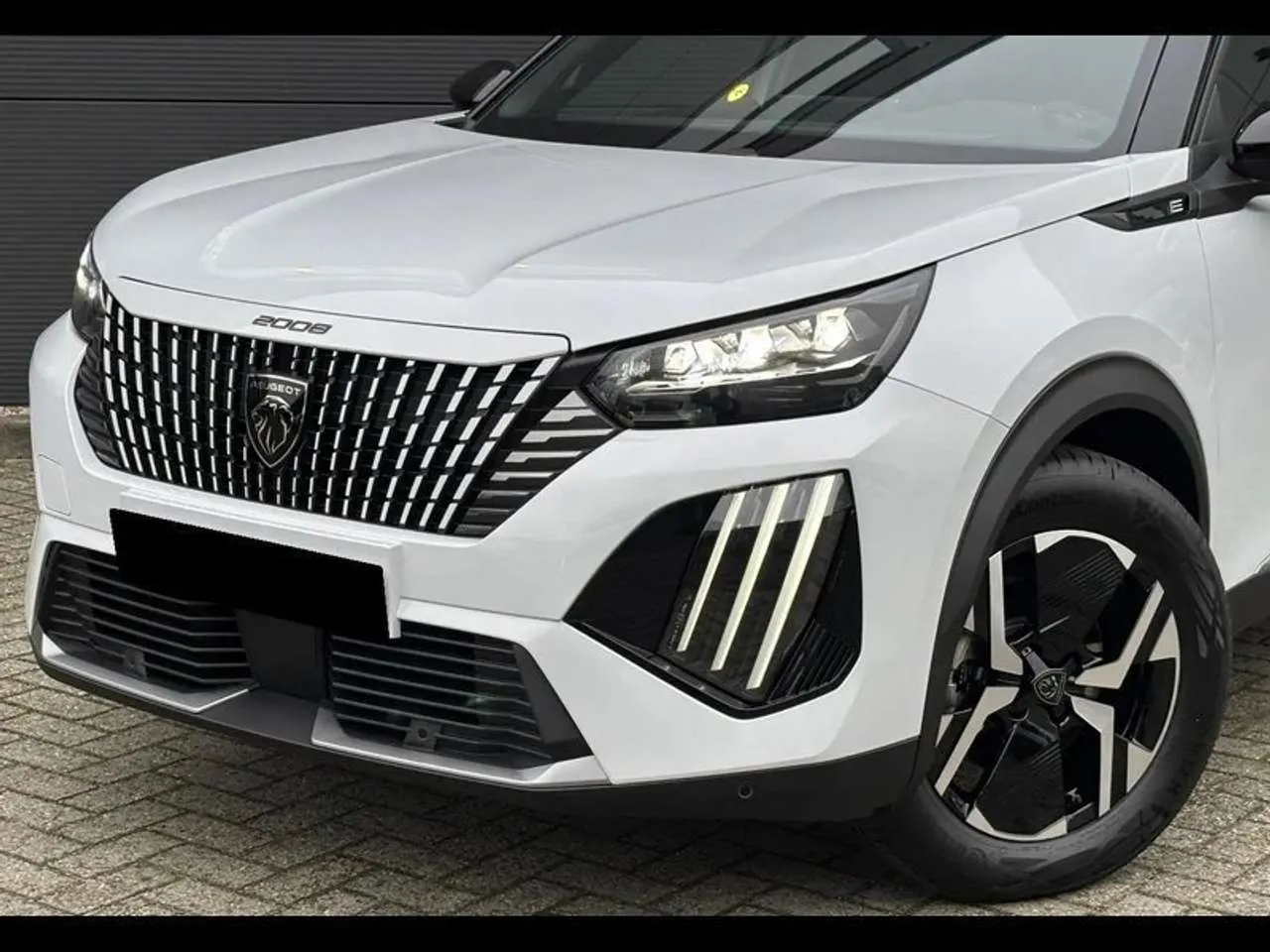 Peugeot 2008 2023 photo 4