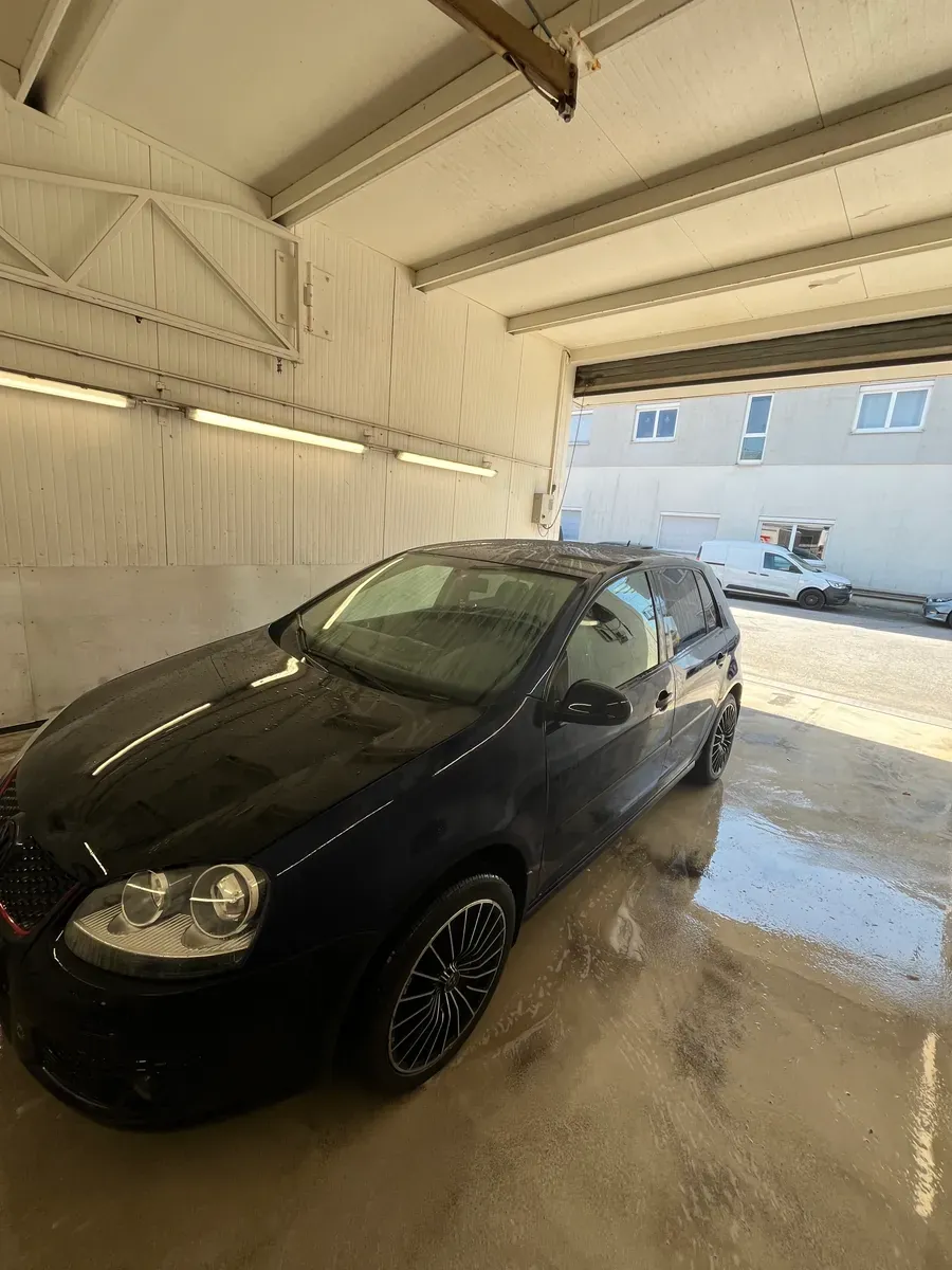 Volkswagen Golf 2006 photo 2