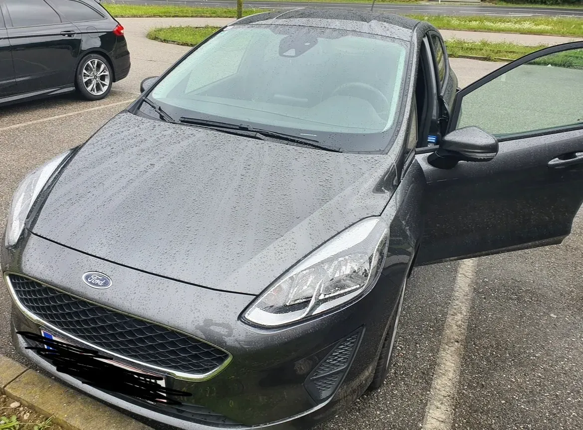 Ford Fiesta 2018 photo 2
