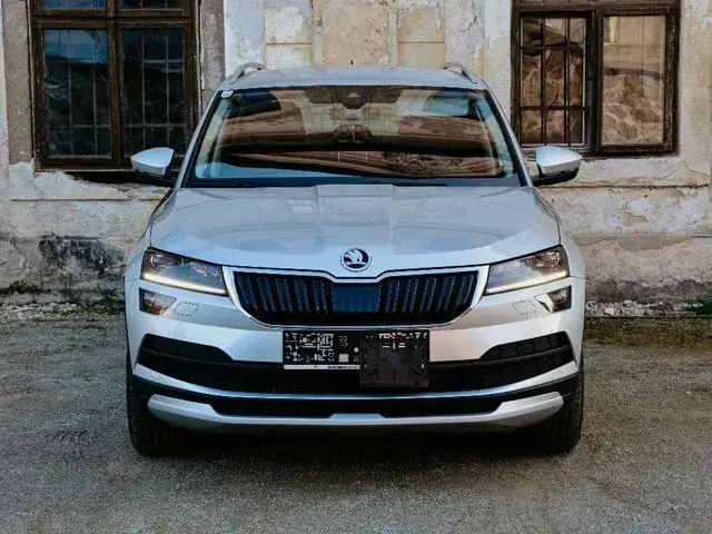 Skoda Karoq 2021 photo 2
