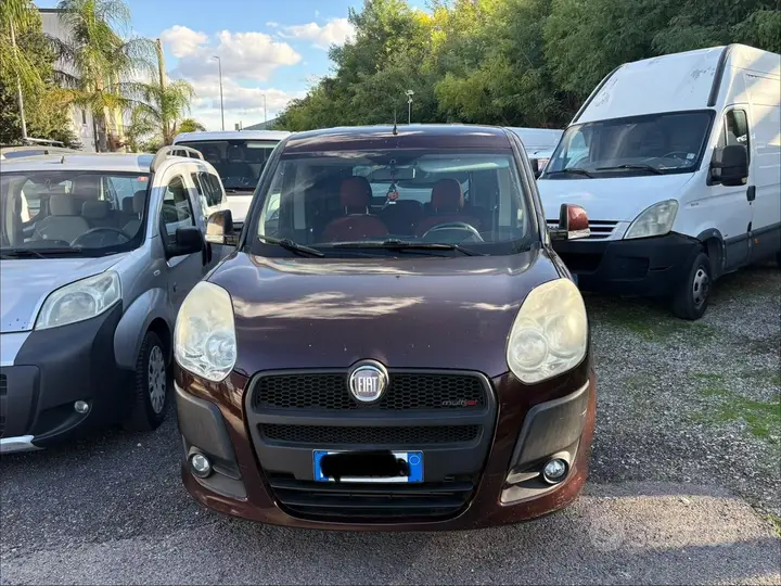 Fiat Doblò 2012 photo 2
