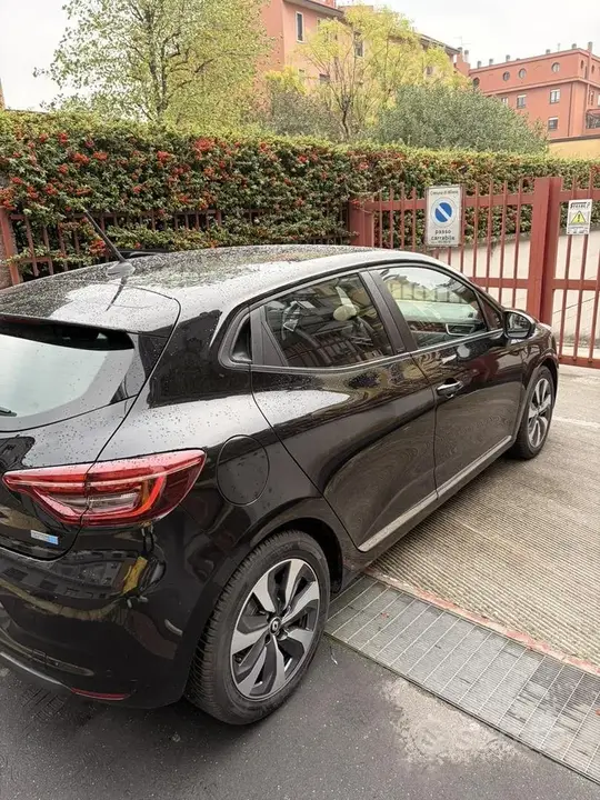 Renault Clio 2021 photo 2