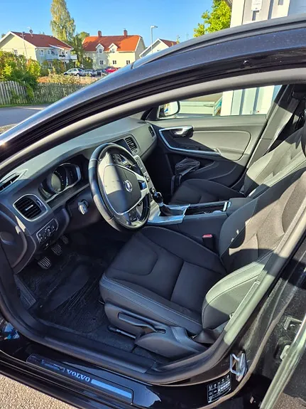 Volvo V60 2014 photo 3