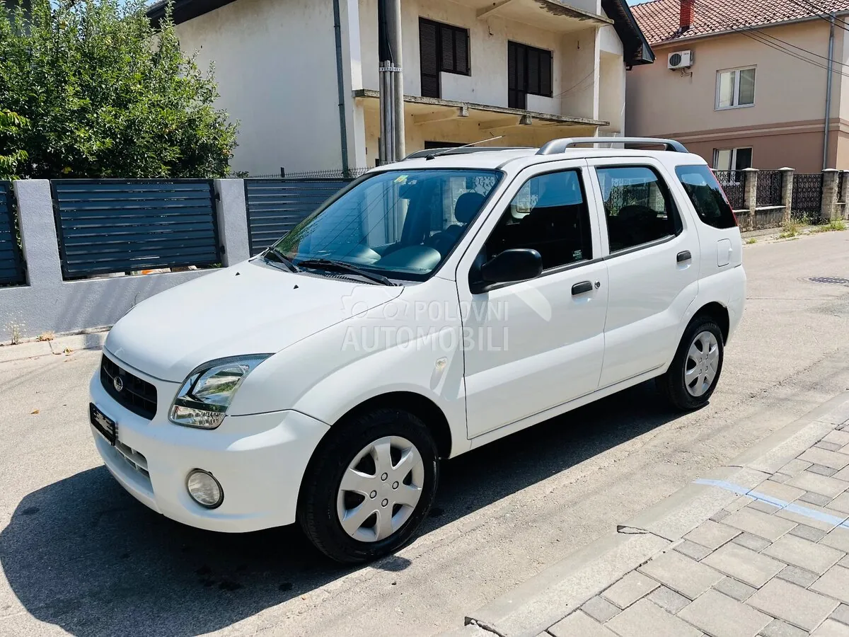 Subaru Justy 2007 photo 2