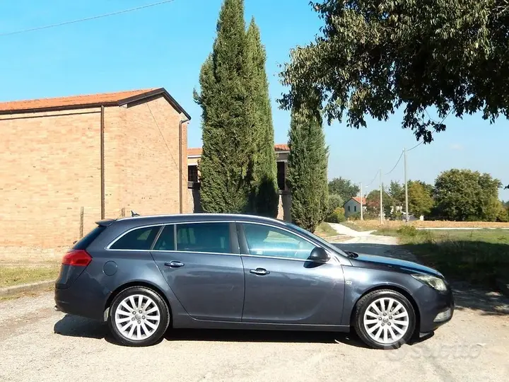 Opel Insignia 2010 photo 4