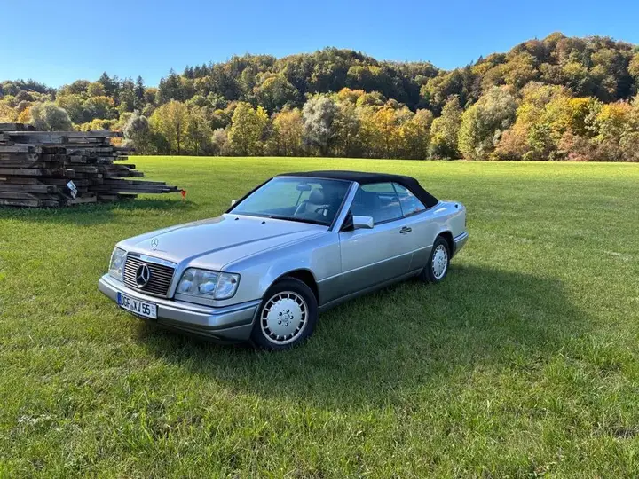 Mercedes-Benz E 200 Cabriolet