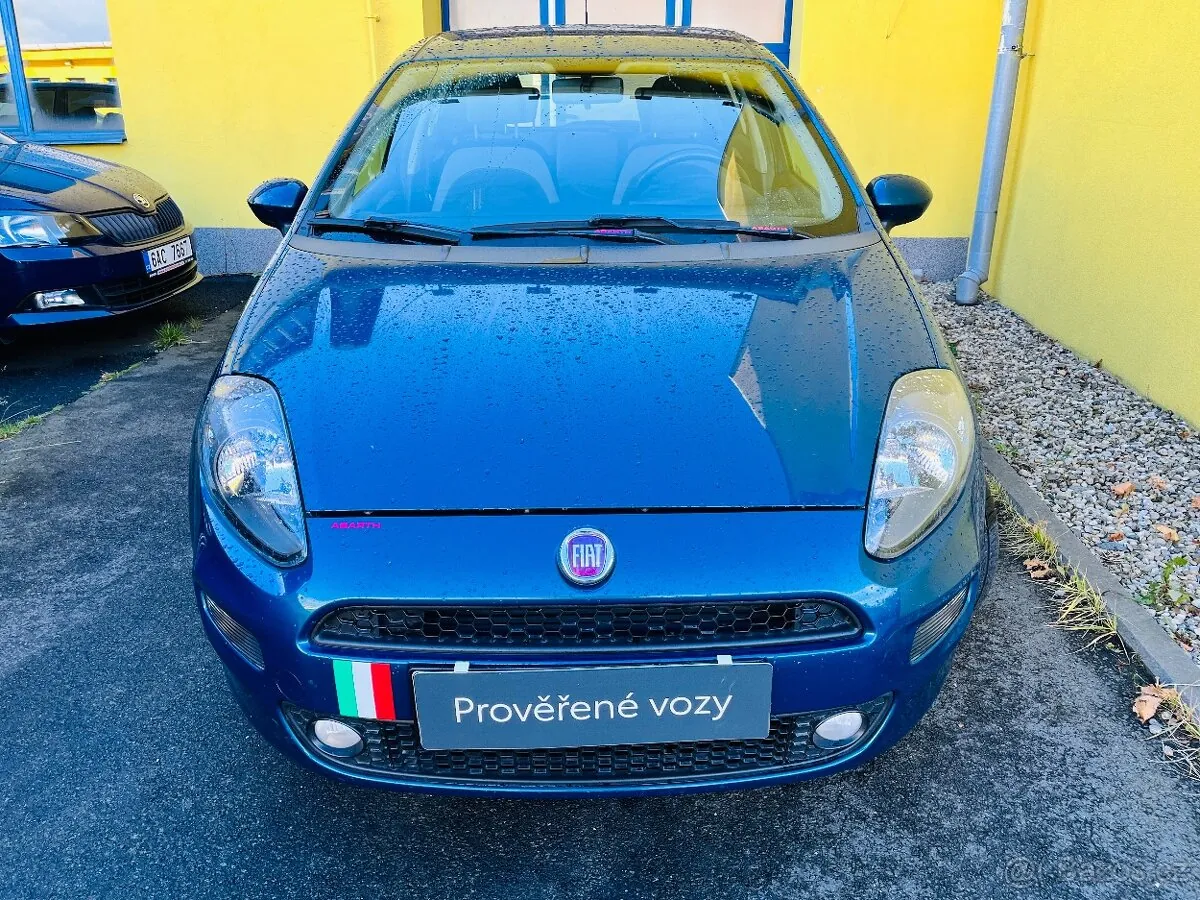 Fiat Punto 2012 photo 2