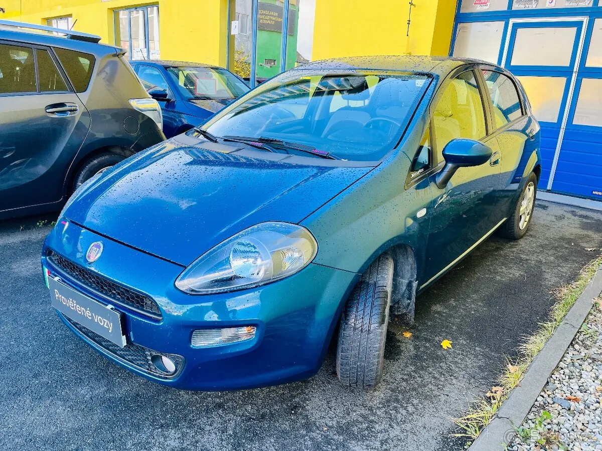 Fiat Punto 2012 photo 3