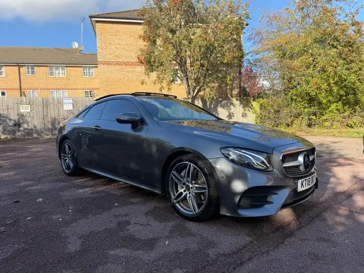 Mercedes-Benz E-Class 2018 photo 4